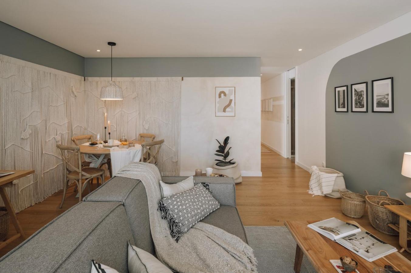 Appartement Sabaudia - 2 Bedrooms And Balcony In Alvalade