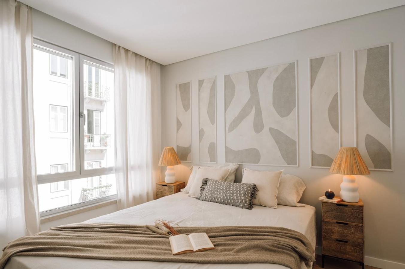 Appartement Sabaudia - 2 Bedrooms And Balcony In Alvalade