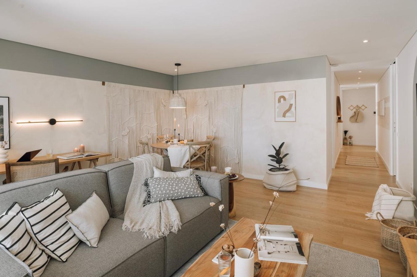 Appartement Sabaudia - 2 Bedrooms And Balcony In Alvalade Lisboa